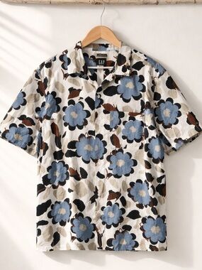 GAP Men's Casual Floral Shirt - Blue, Black, and Brown